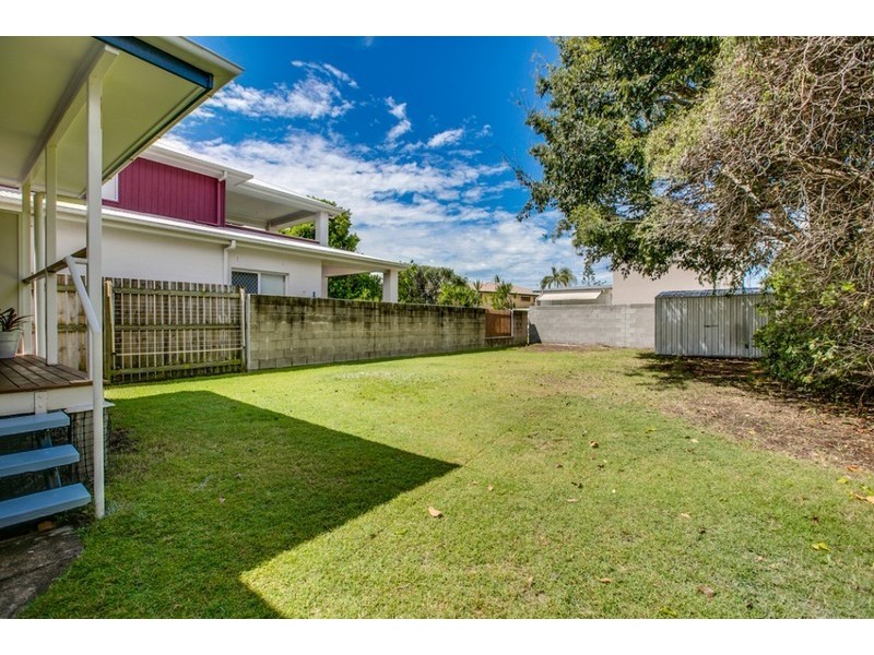 32 Stewart Parade, Manly QLD 4179