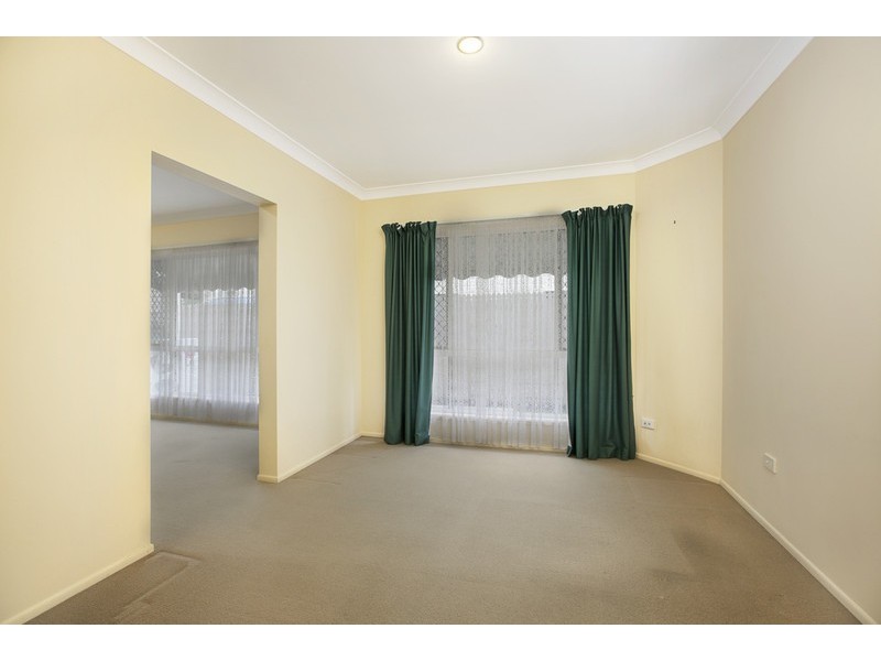 170 HINDES STREET, Lota QLD 4179