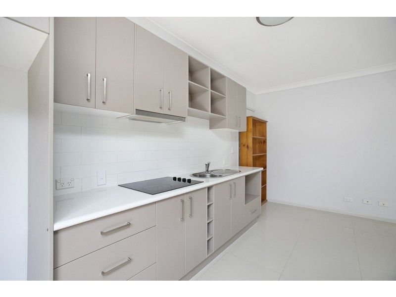 4B Giordano Place, Belmont QLD 4153