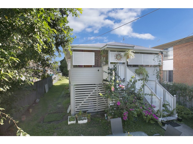 6 Cusack Street, Wynnum QLD 4178
