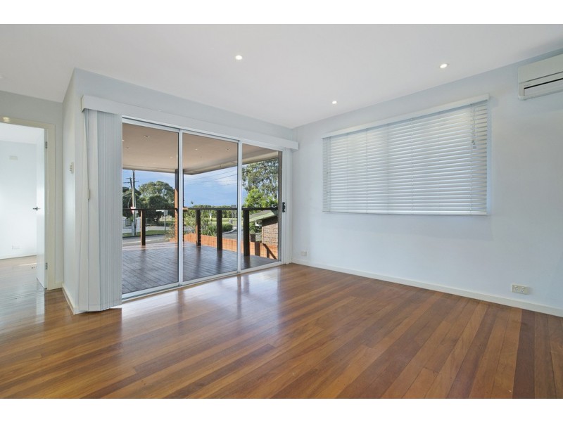 4 ALEXANDER STREET, Lota QLD 4179
