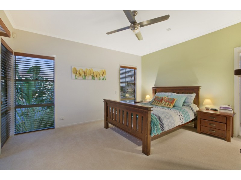 48 Arnold Street, Manly QLD 4179