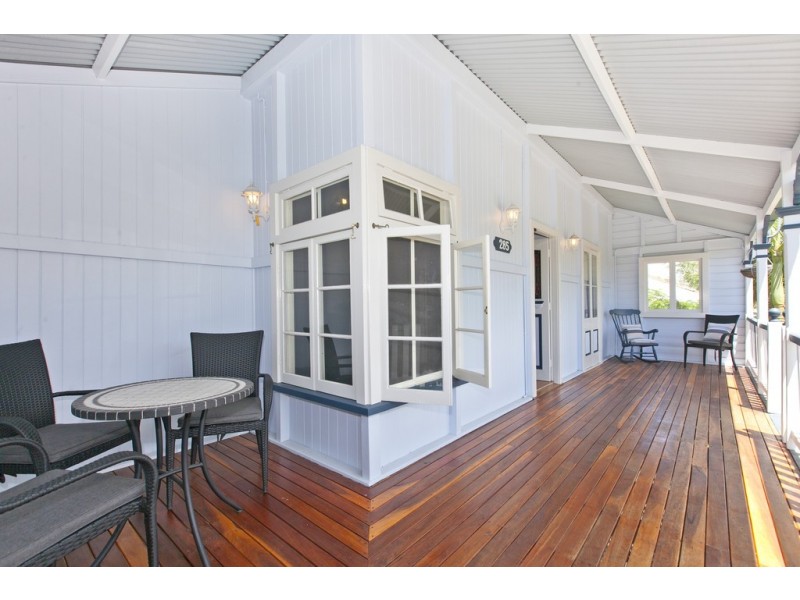 285 Ernest Street, Lota QLD 4179