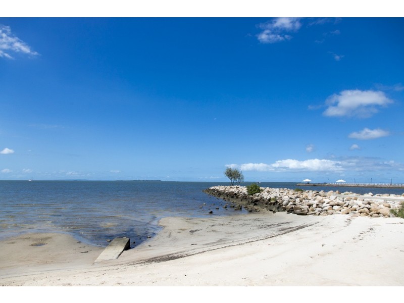 2/99 WYNNUM ESPLANADE, Wynnum QLD 4178