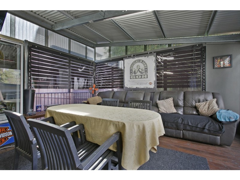 61 Glenora Street, Wynnum QLD 4178