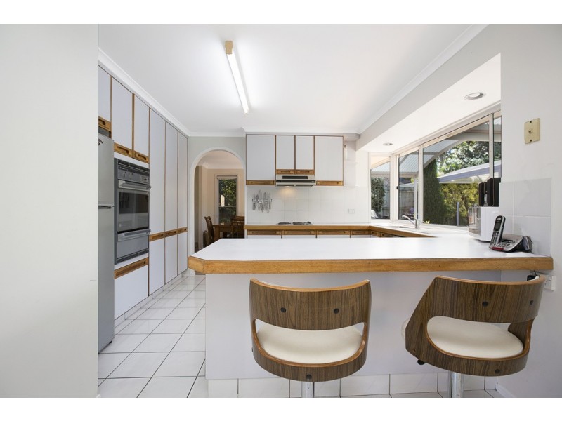 4 Chave Court, Wynnum West QLD 4178
