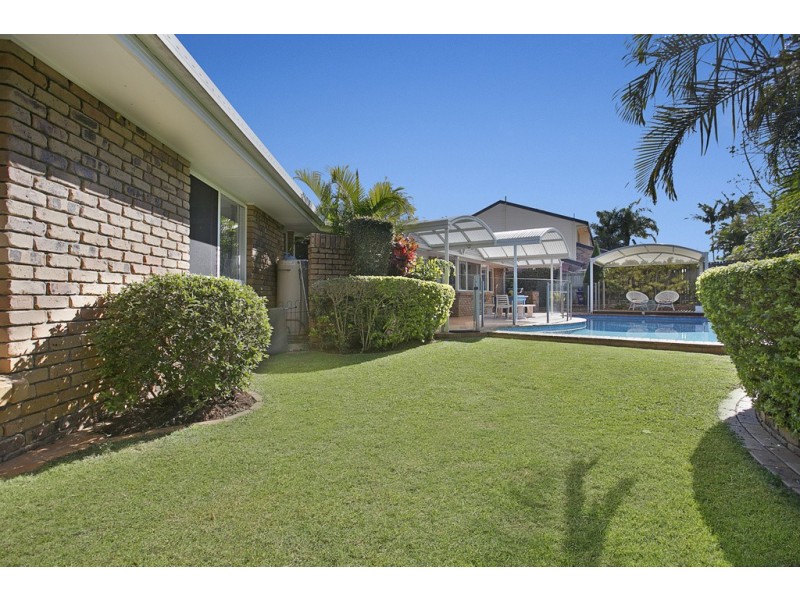 4 Chave Court, Wynnum West QLD 4178