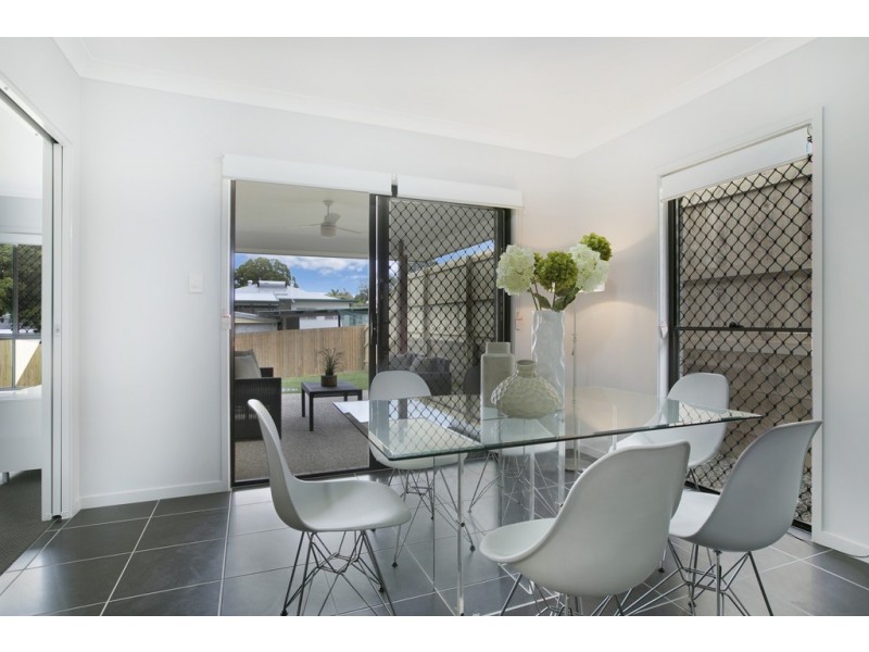 112 Sandy Camp Road, Wynnum West QLD 4178