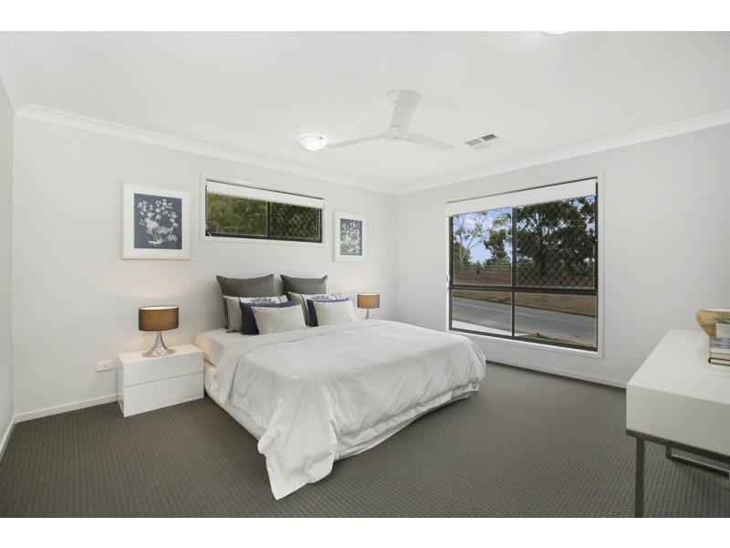 112 Sandy Camp Road, Wynnum West QLD 4178