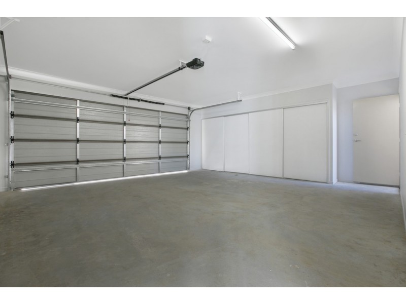 112 Sandy Camp Road, Wynnum West QLD 4178