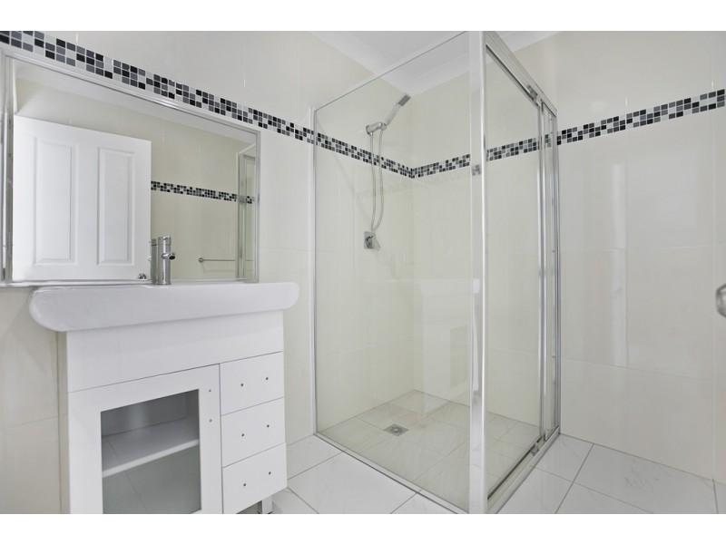185 WONDALL ROAD, Wynnum West QLD 4178