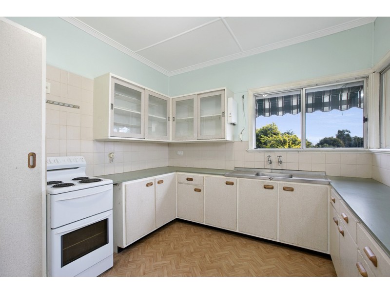 5 Primrose Parade, Wynnum West QLD 4178