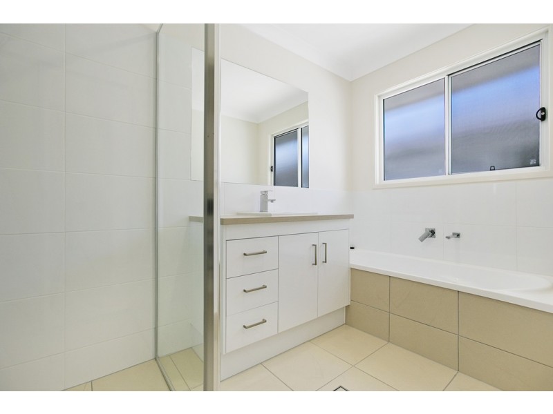 29 Moreton Avenue, Wynnum QLD 4178