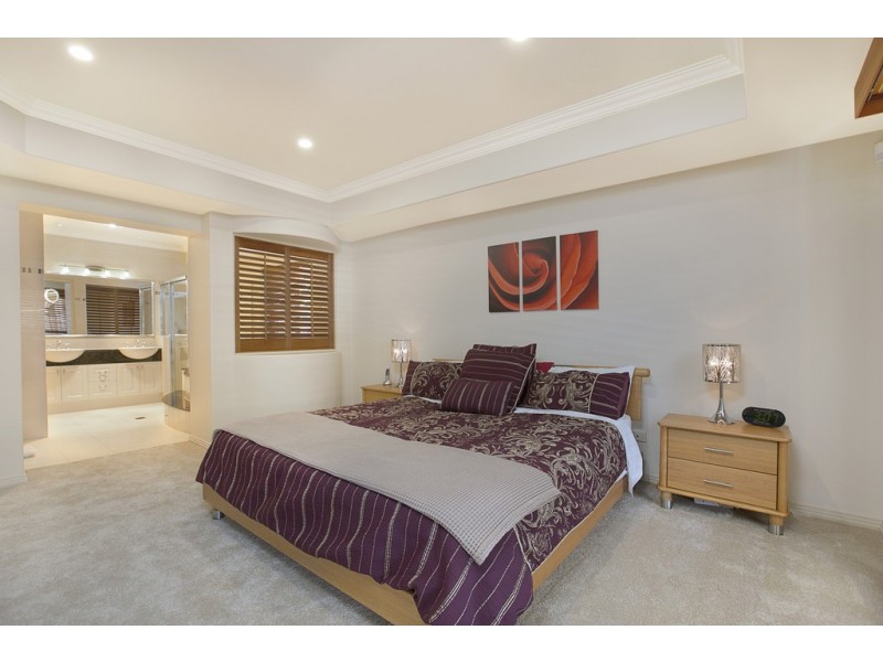 16 Creswick Place, Birkdale QLD 4159