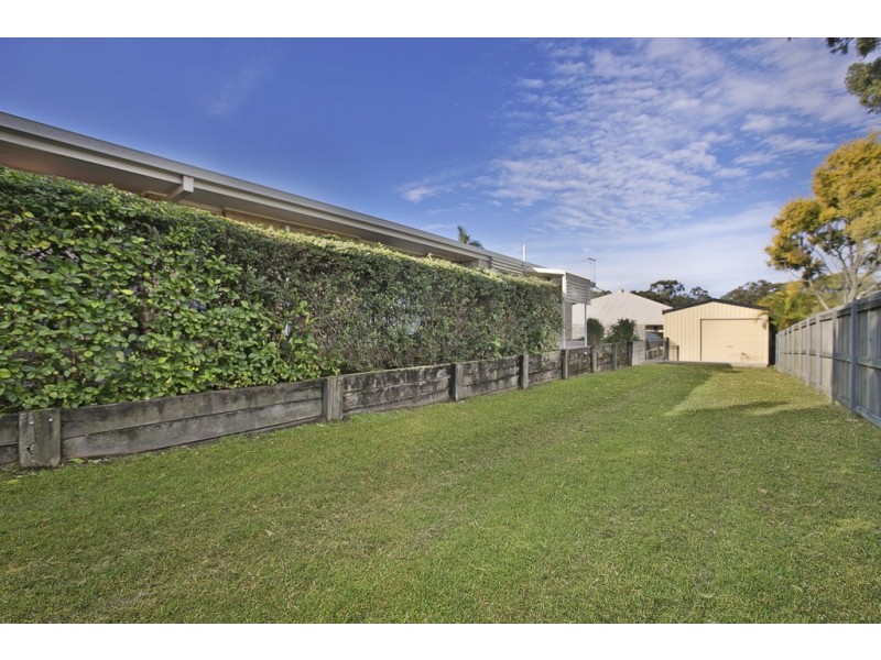 16 Creswick Place, Birkdale QLD 4159