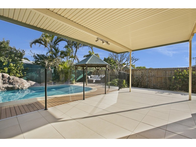 52 Constellation Way, Wynnum QLD 4178