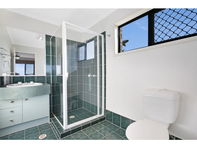 52 Constellation Way, Wynnum QLD 4178