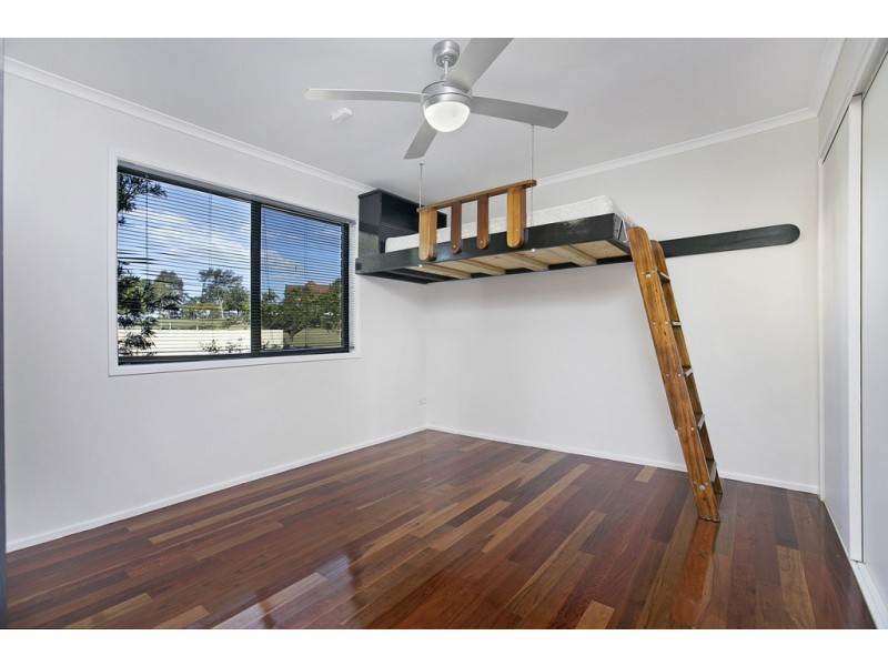52 Constellation Way, Wynnum QLD 4178