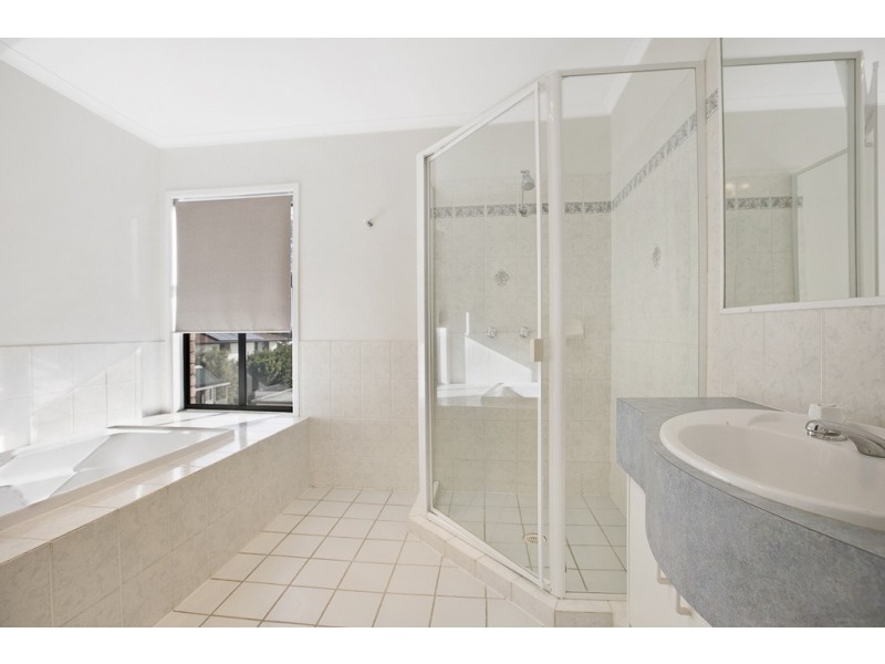 52 Constellation Way, Wynnum QLD 4178