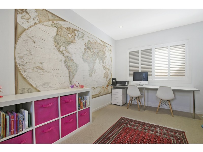 88 Waterview Avenue, Wynnum QLD 4178