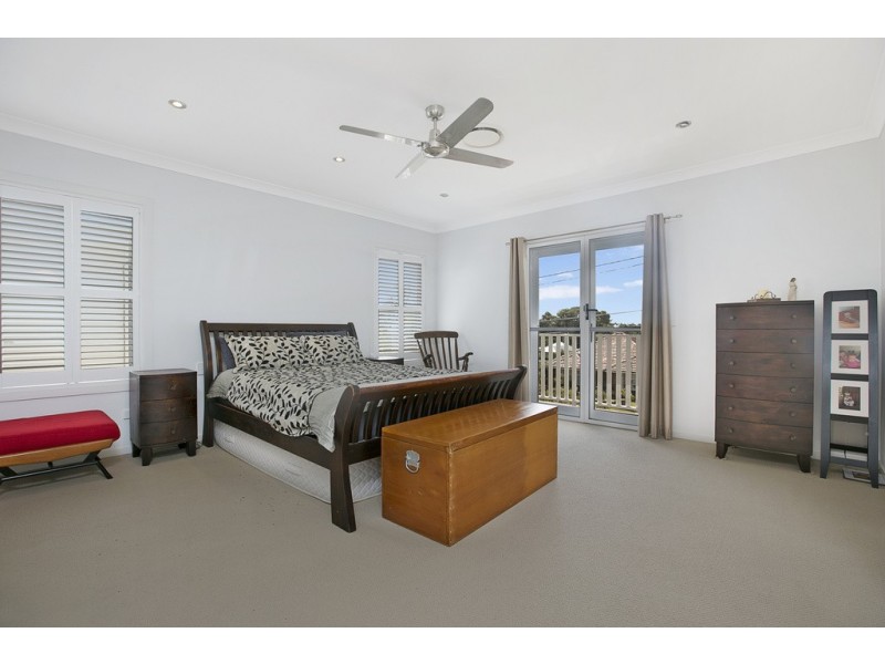 88 Waterview Avenue, Wynnum QLD 4178