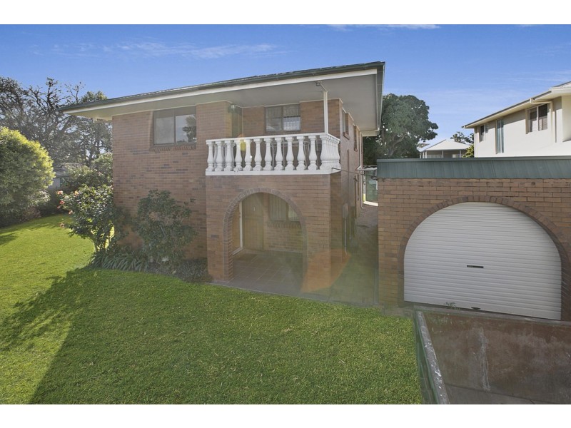 23 Ashton Street, Wynnum QLD 4178
