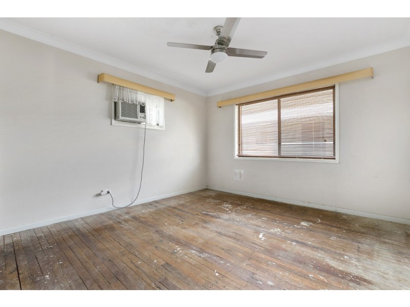 23 Ashton Street, Wynnum QLD 4178