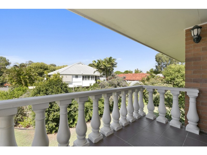 23 Ashton Street, Wynnum QLD 4178