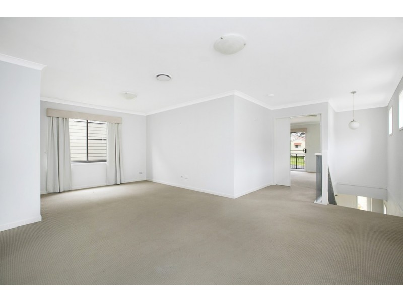 16 WASSELL ROAD, Wynnum QLD 4178