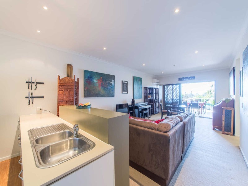 3/82 BAY TERRACE, Wynnum QLD 4178