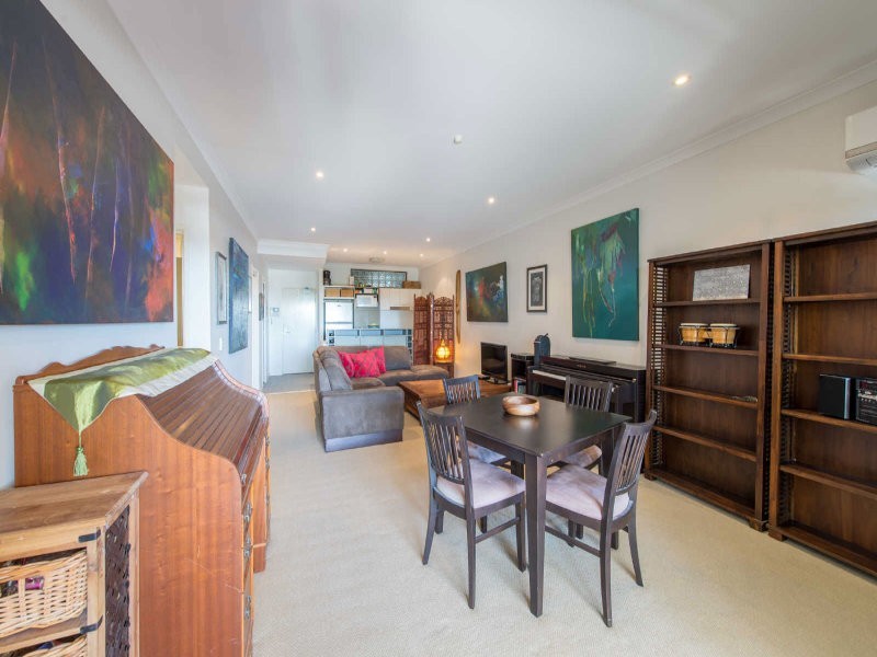 3/82 BAY TERRACE, Wynnum QLD 4178