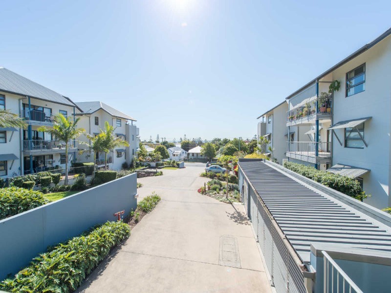 3/82 BAY TERRACE, Wynnum QLD 4178