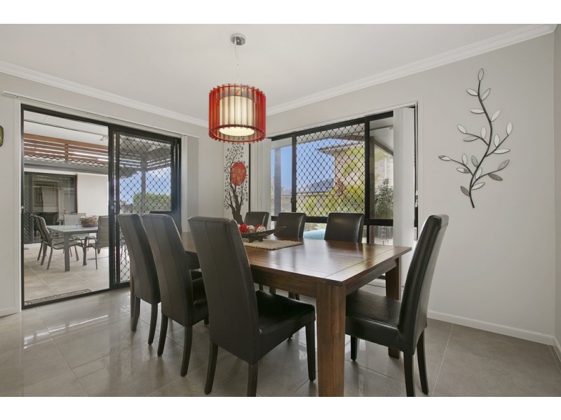 62 Hannah Circuit, Manly West QLD 4179