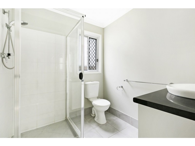 14 Wassell Street, Wynnum QLD 4178