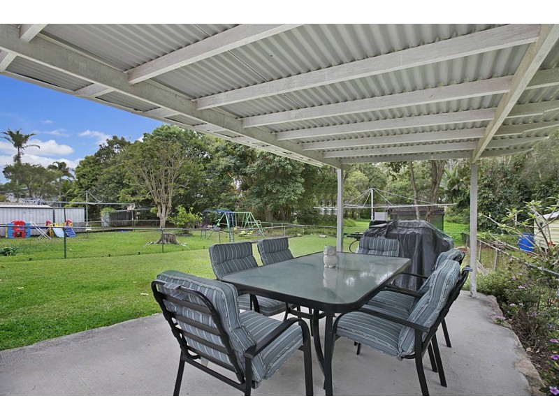12 Euston Street, Wynnum West QLD 4178