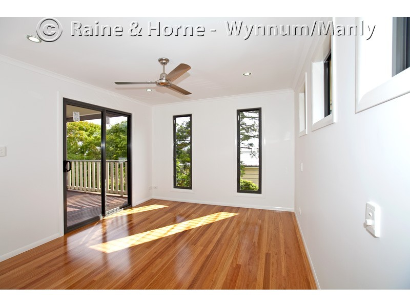 102 Gordon Parade, Manly QLD 4179