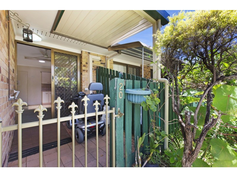 20/15 Carmichael Court, Wynnum West QLD 4178