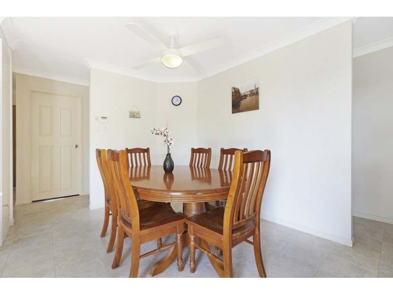 42 Plaza Street, Wynnum West QLD 4178