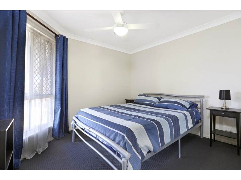 42 Plaza Street, Wynnum West QLD 4178