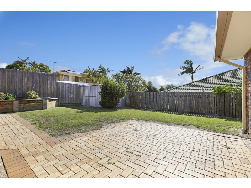 42 Plaza Street, Wynnum West QLD 4178