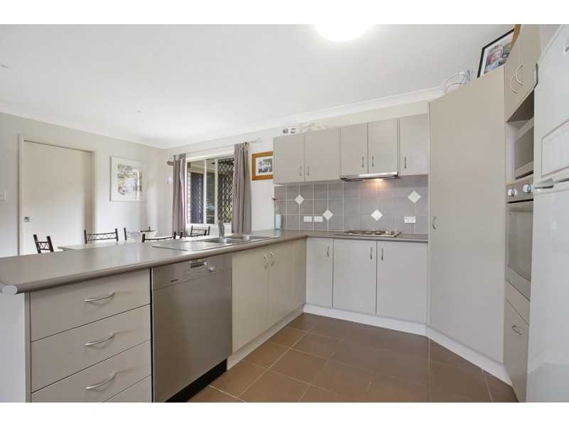 1 Wirra Circuit, Wynnum West QLD 4178