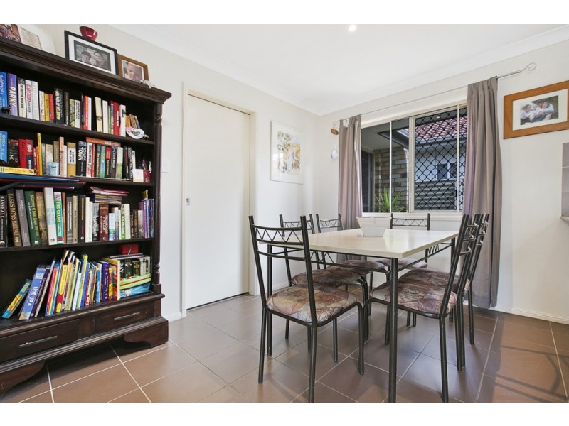 1 Wirra Circuit, Wynnum West QLD 4178