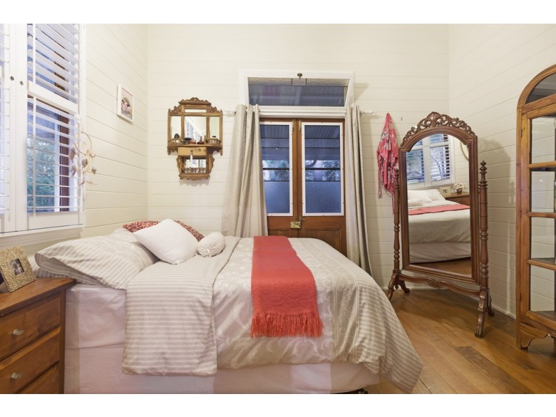 28 Barnham Street, Wynnum QLD 4178