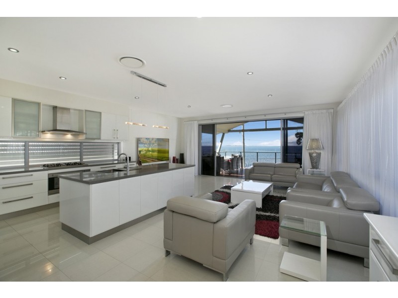 28 Wynnum Nth Esplanade, Wynnum North QLD 4178