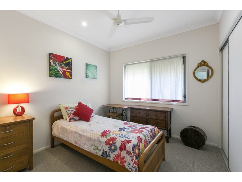 39 Granada Street, Wynnum QLD 4178