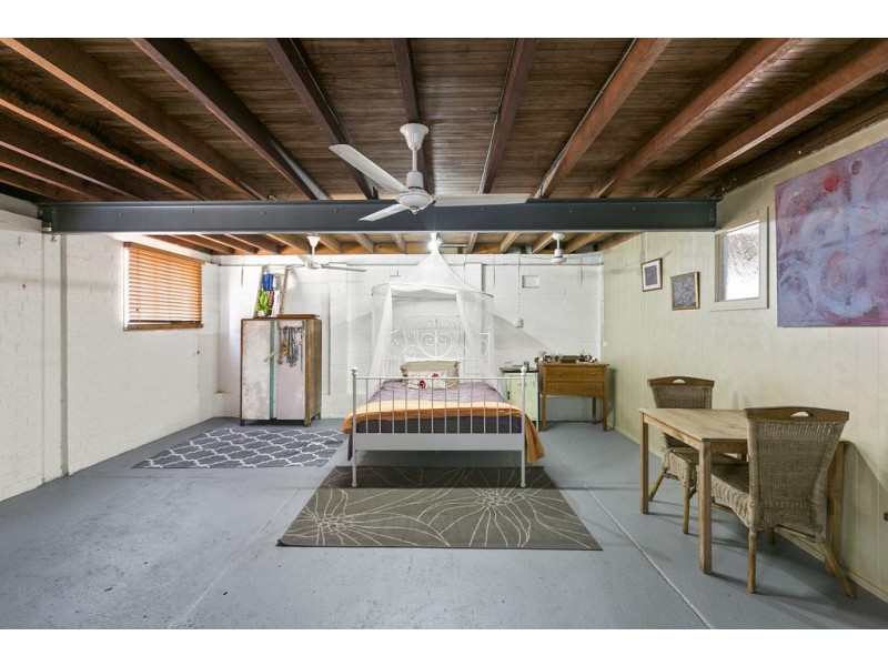 39 Granada Street, Wynnum QLD 4178