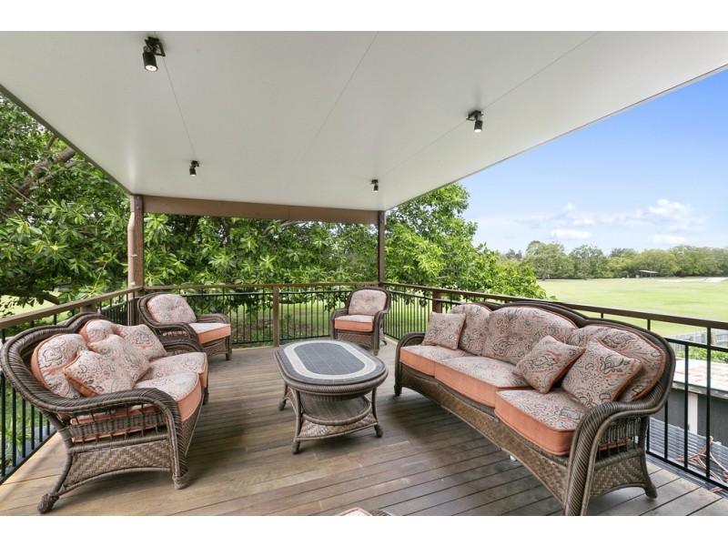 95 Thomas Street, Birkdale QLD 4159