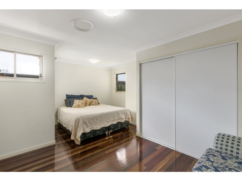 95 Thomas Street, Birkdale QLD 4159