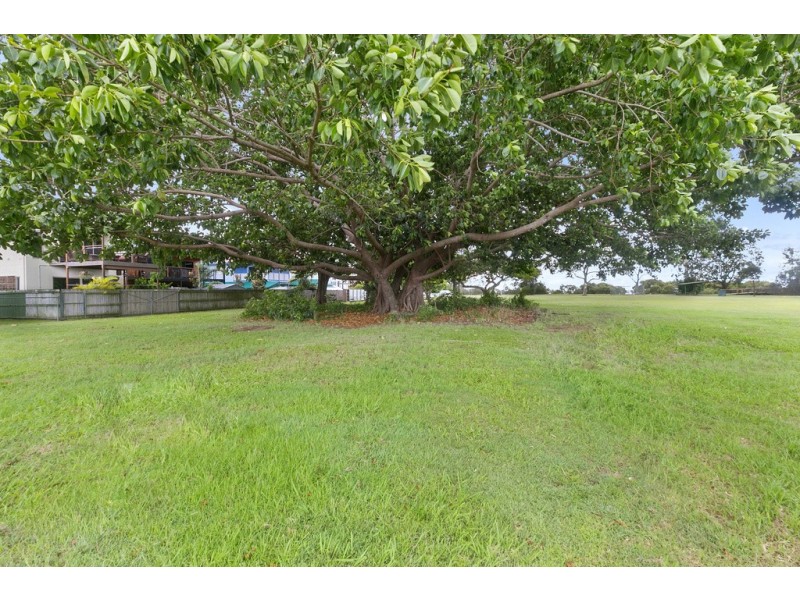 95 Thomas Street, Birkdale QLD 4159