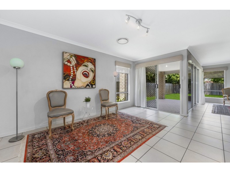 16 Wassell Street, Wynnum QLD 4178